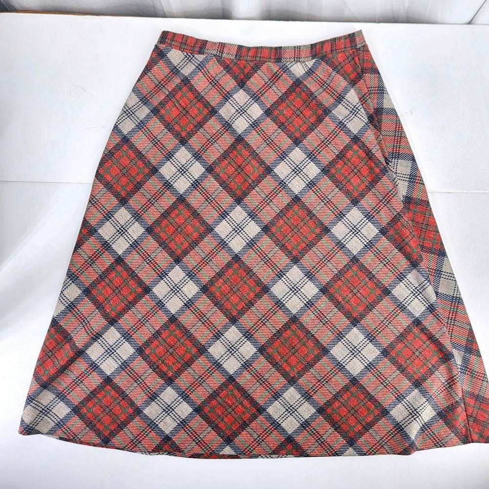 Vintage 70s 80s  Plaid A-Line Skirt Red Green Tan High Waisted Midi USA Made M/L